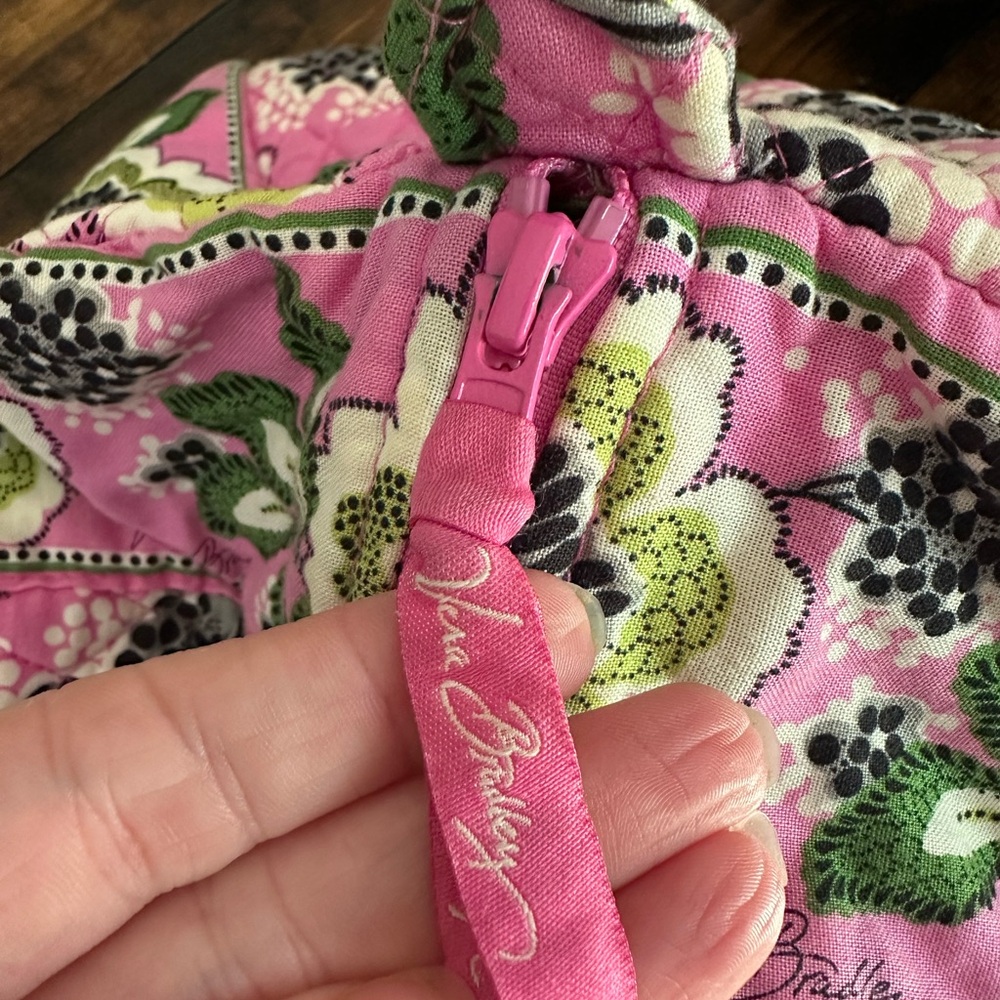 Vera Bradley Priscilla Pink Duffle Bag - Picture 4 of 6